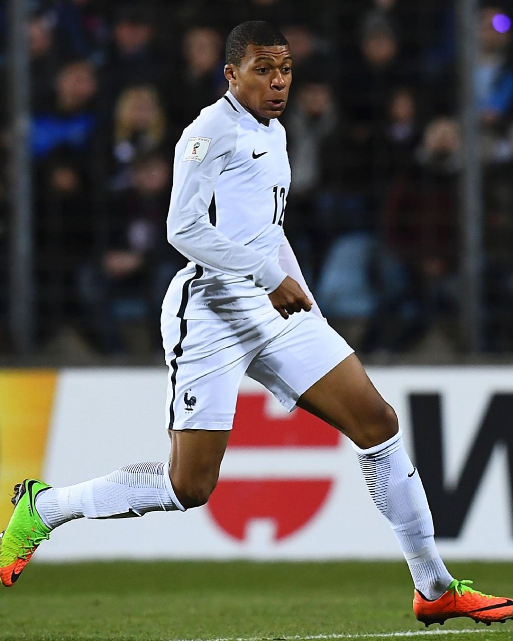 释放薪资空 释放薪资空